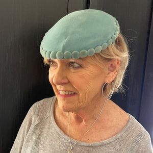 💚💚 The Higbee Co Importers and Designers vintage hat